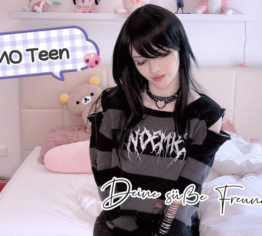 EMO Teen hart durchgefickt und vollgespritzt