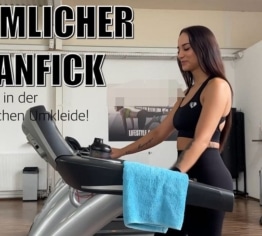 SECRET FAN FUCK in der öffentlichen Umkleidekabine!!